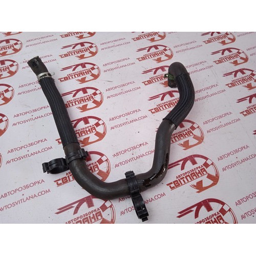 Патрубок обігрівача Renault Trafic 2006-2014 2.0 DCI 8200413836